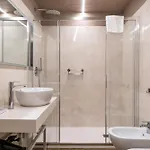 Hotel Gogo' Petit 3*