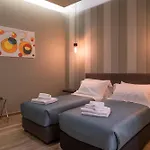 Gogo' Petit Hotel 3*