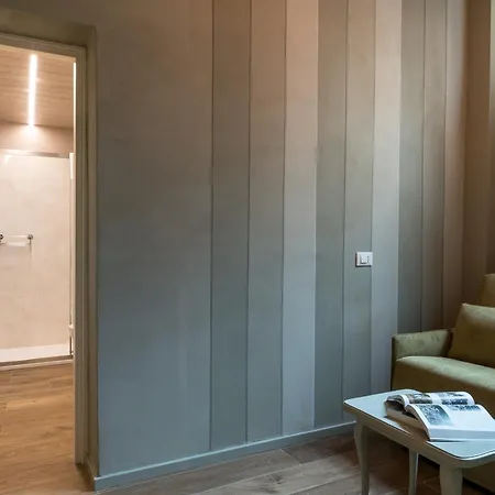 Gogo' Petit Hotel