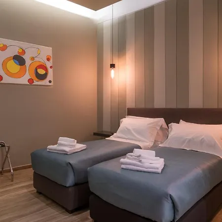 Gogo' Petit Hotel 3*