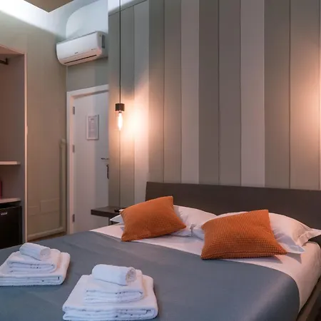 Gogo' Petit 3* Florence