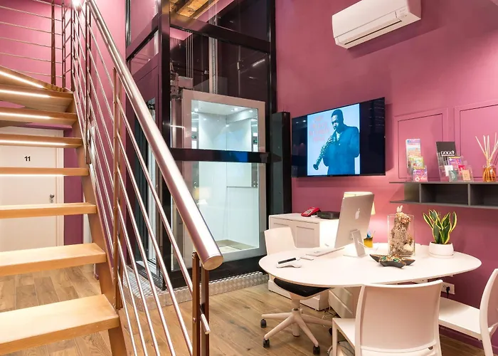 Gogo' Petit Hotel 3*